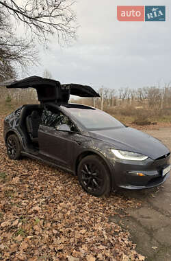Tesla Model X 2022