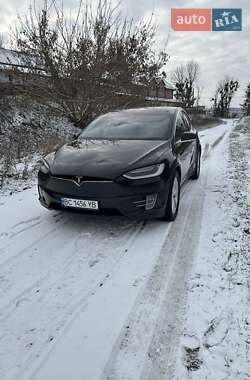 Tesla Model X 2017