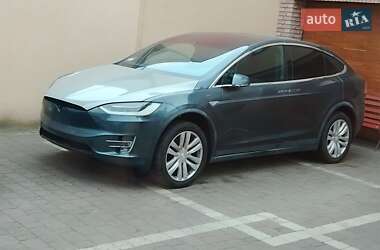 Tesla Model X 2016