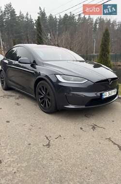Tesla Model X  2024