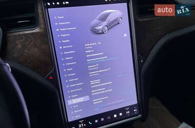 Tesla Model X  2019