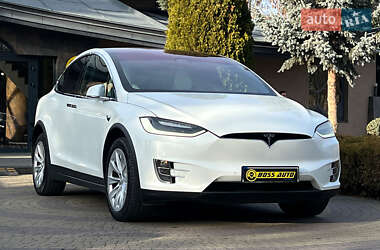 Tesla Model X 2018