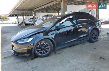 Tesla Model X 2023