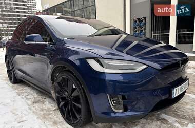Tesla Model X  2019
