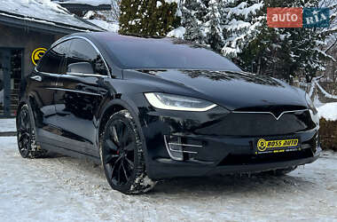 Tesla Model X 2018