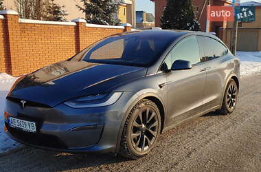 Tesla Model X  2022