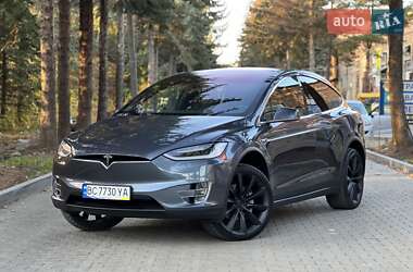 Tesla Model X 2018