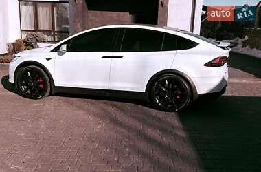 Tesla Model X 2016
