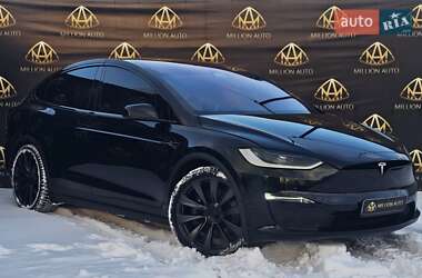 Tesla Model X 2022