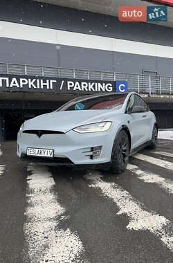 Tesla Model X  2018