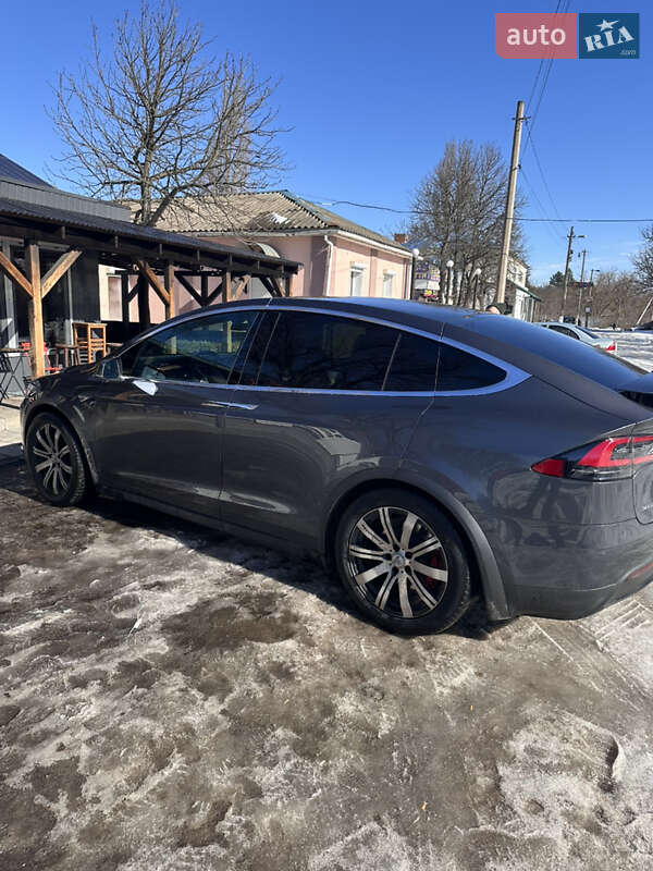 Позашляховик / Кросовер Tesla Model X 2016 в Пісківці фото 6 Позашляховик / Кросовер Tesla Model X 2016 в Пісківці