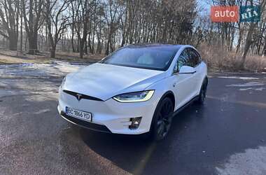 Tesla Model X  2020