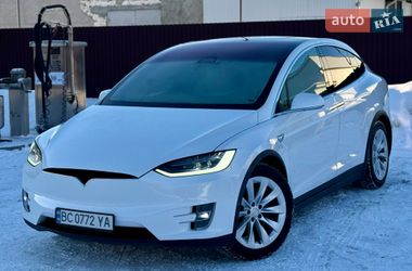 Tesla Model X  2017