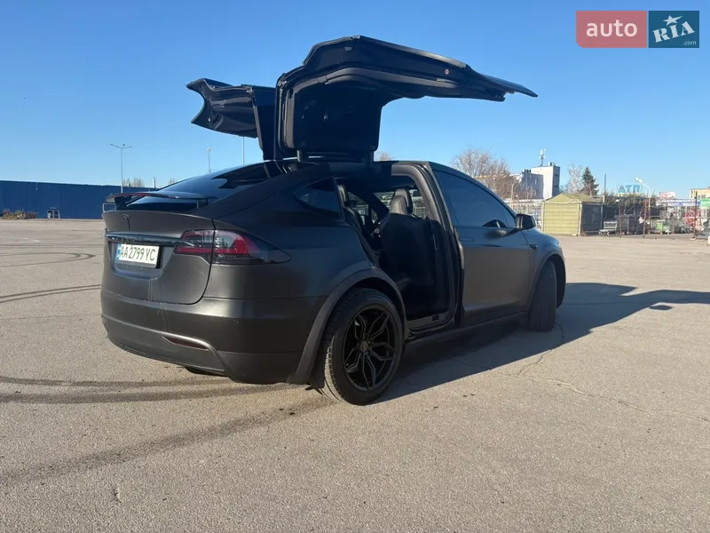 Tesla Model X