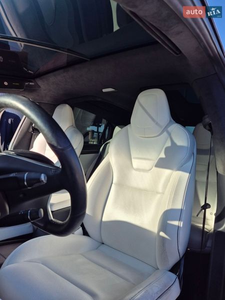 Внедорожник / Кроссовер Tesla Model X 2016 в Харькове