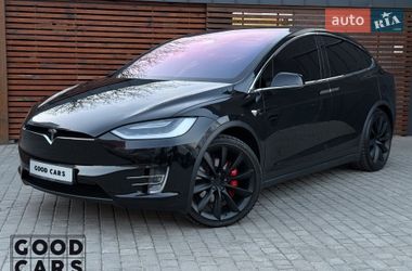 Tesla Model X  2019
