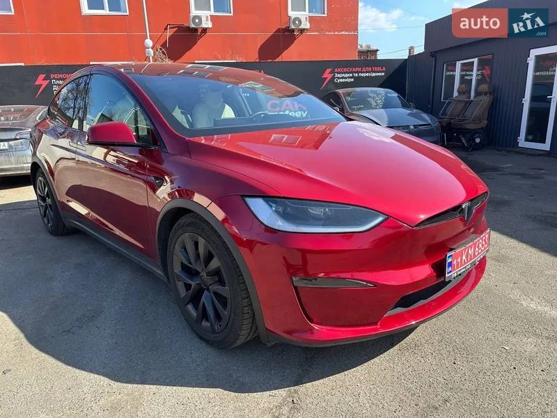 Tesla Model X