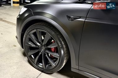 Внедорожник / Кроссовер Tesla Model X 2020 в Киеве