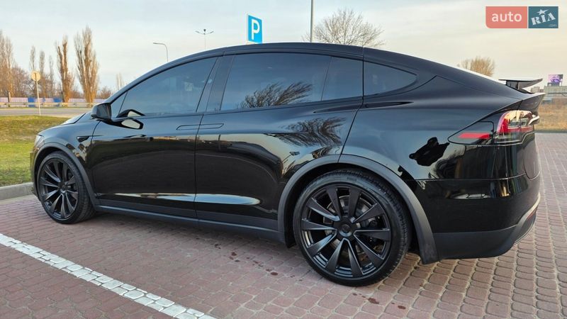 Внедорожник / Кроссовер Tesla Model X 2023 в Днепре