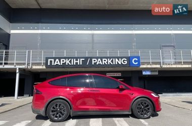 Tesla Model X  2022