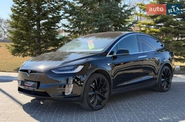 Tesla Model X 2020