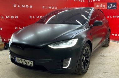 Tesla Model X  2018