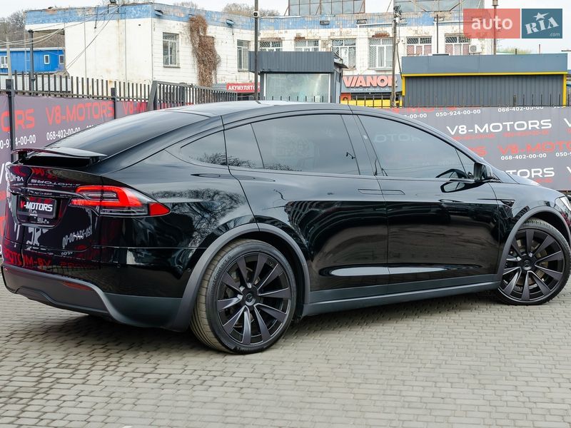Внедорожник / Кроссовер Tesla Model X 2022 в Киеве