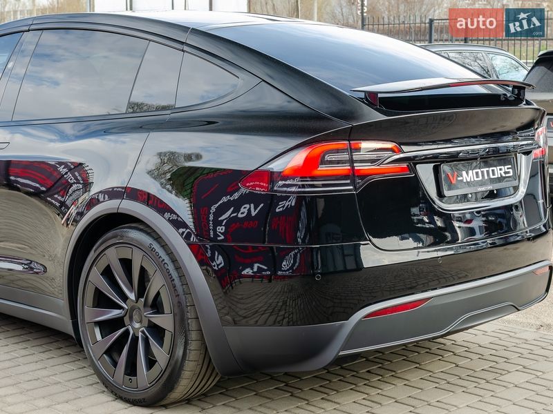Внедорожник / Кроссовер Tesla Model X 2022 в Киеве