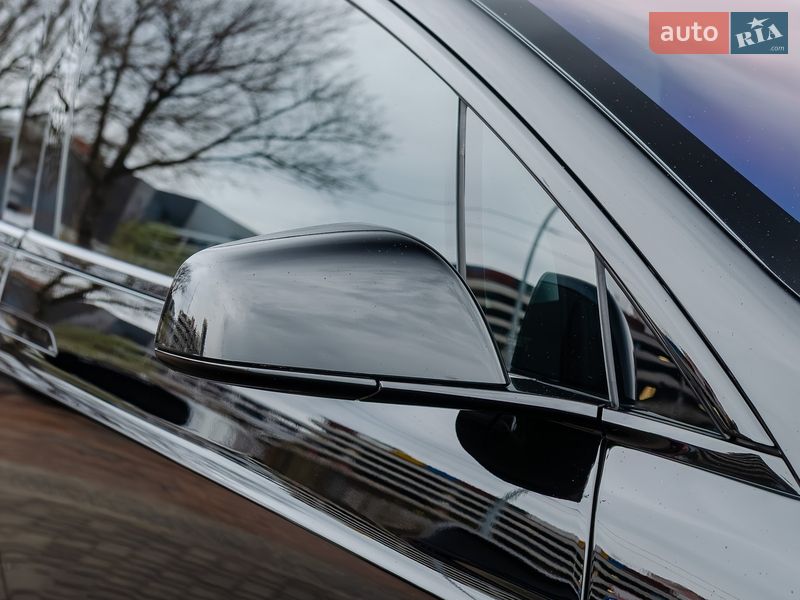 Внедорожник / Кроссовер Tesla Model X 2022 в Киеве
