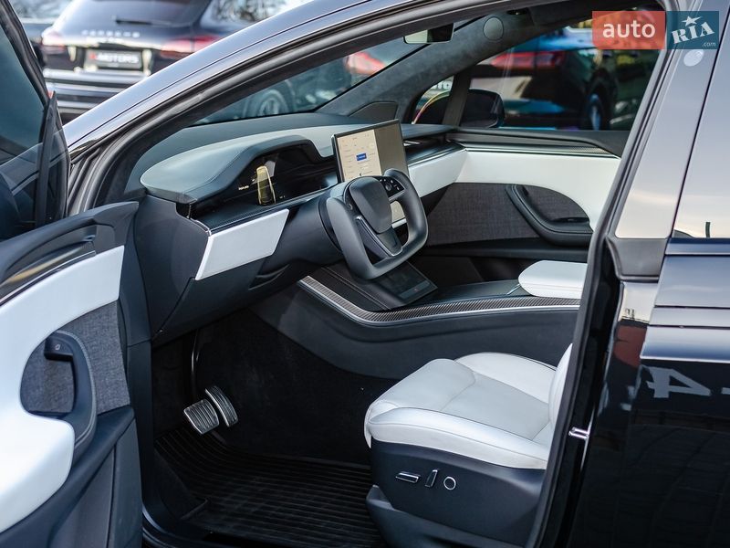 Внедорожник / Кроссовер Tesla Model X 2022 в Киеве