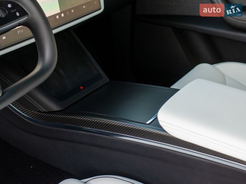 Внедорожник / Кроссовер Tesla Model X 2022 в Киеве