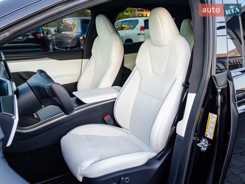 Внедорожник / Кроссовер Tesla Model X 2022 в Киеве