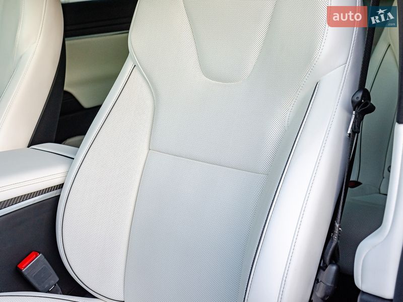 Внедорожник / Кроссовер Tesla Model X 2022 в Киеве