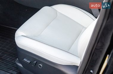 Внедорожник / Кроссовер Tesla Model X 2022 в Киеве