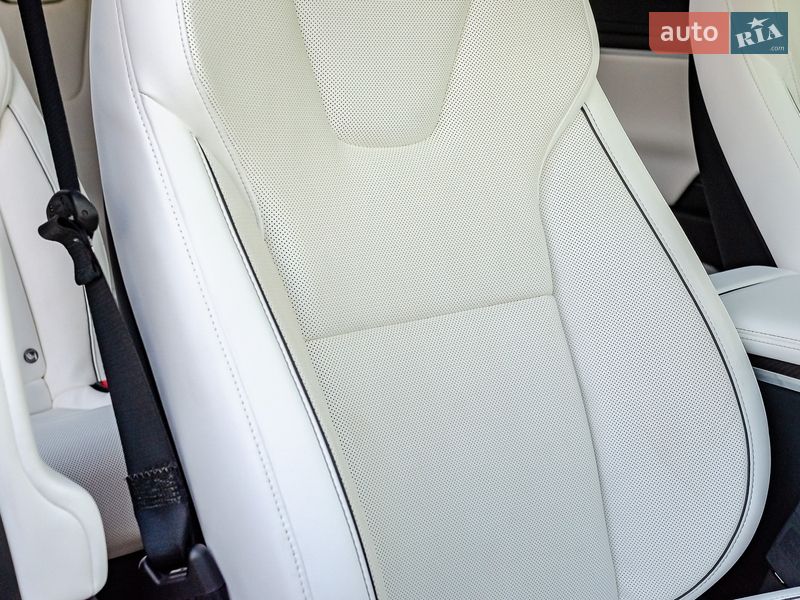 Внедорожник / Кроссовер Tesla Model X 2022 в Киеве