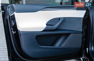 Внедорожник / Кроссовер Tesla Model X 2022 в Киеве