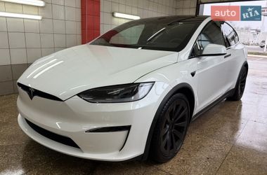 Tesla Model X  2024