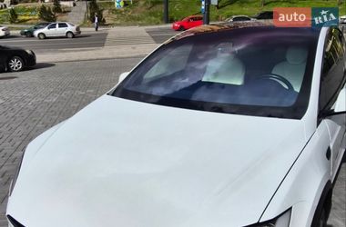 Tesla Model X  2017