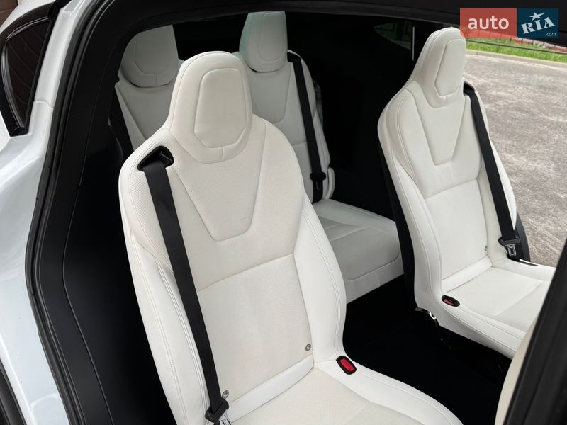 Внедорожник / Кроссовер Tesla Model X 2021 в Полтаве фото 17 Внедорожник / Кроссовер Tesla Model X 2021 в Полтаве
