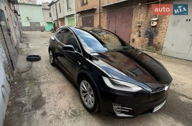 Tesla Model X 2017