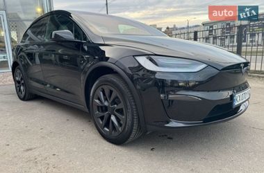Tesla Model X  2022