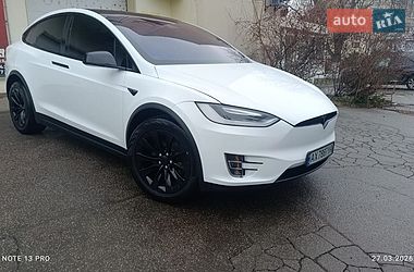 Tesla Model X  2016