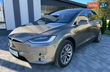 Tesla Model X  2016