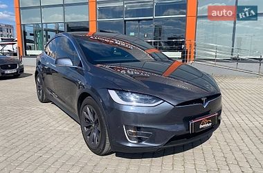 Tesla Model X  2018