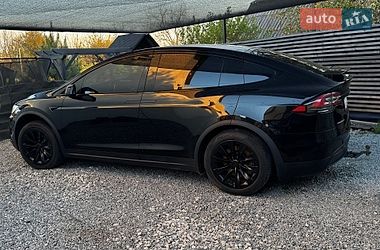 Tesla Model X  2017