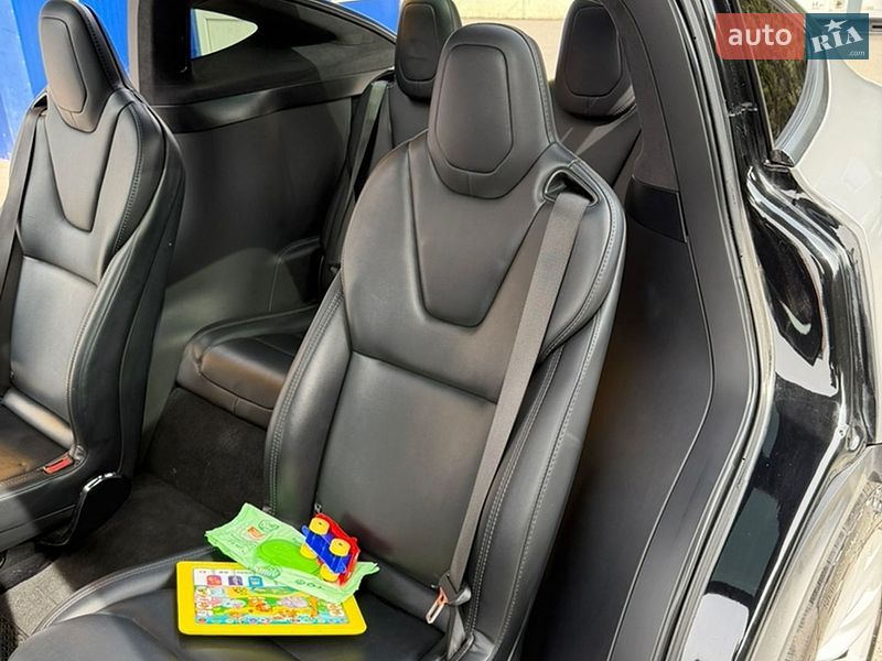 Позашляховик / Кросовер Tesla Model X 2019 в Києві фото 38 Позашляховик / Кросовер Tesla Model X 2019 в Києві