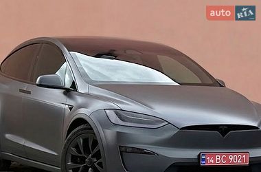 Tesla Model X  2022