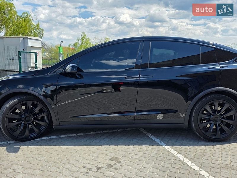 Внедорожник / Кроссовер Tesla Model X 2023 в Днепре