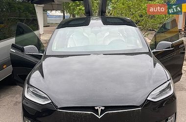 Tesla Model X  2017