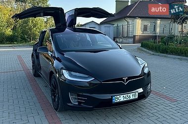 Tesla Model X  2017